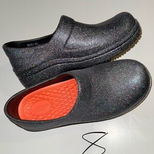 Women’s Clogs - CROCS